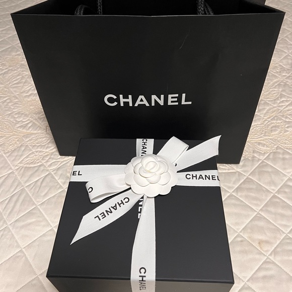CHANEL ❤️‍?BLACK QUILTED NEW CC LOGO GOLD BUCKLE BELT size 85 main image 13